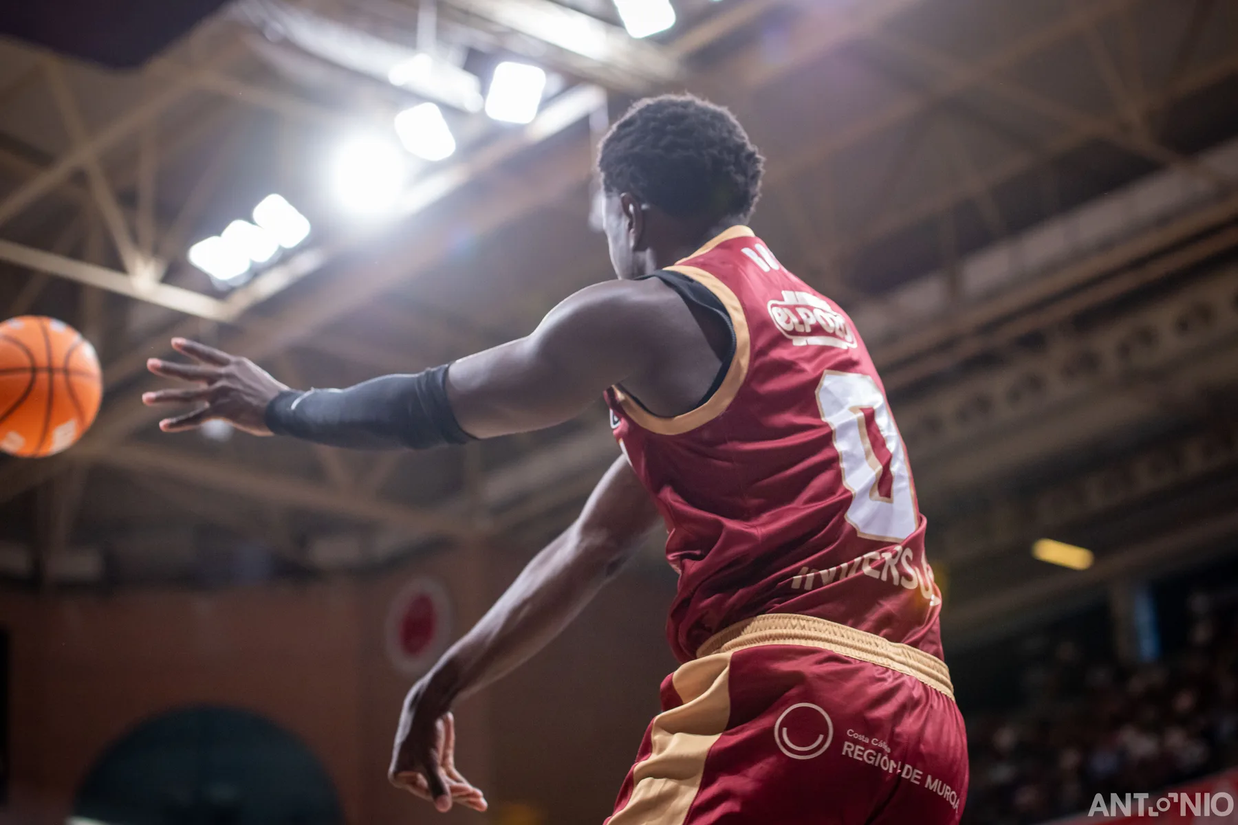 Fotografía 2 del partido UCAM Murcia - Barça.