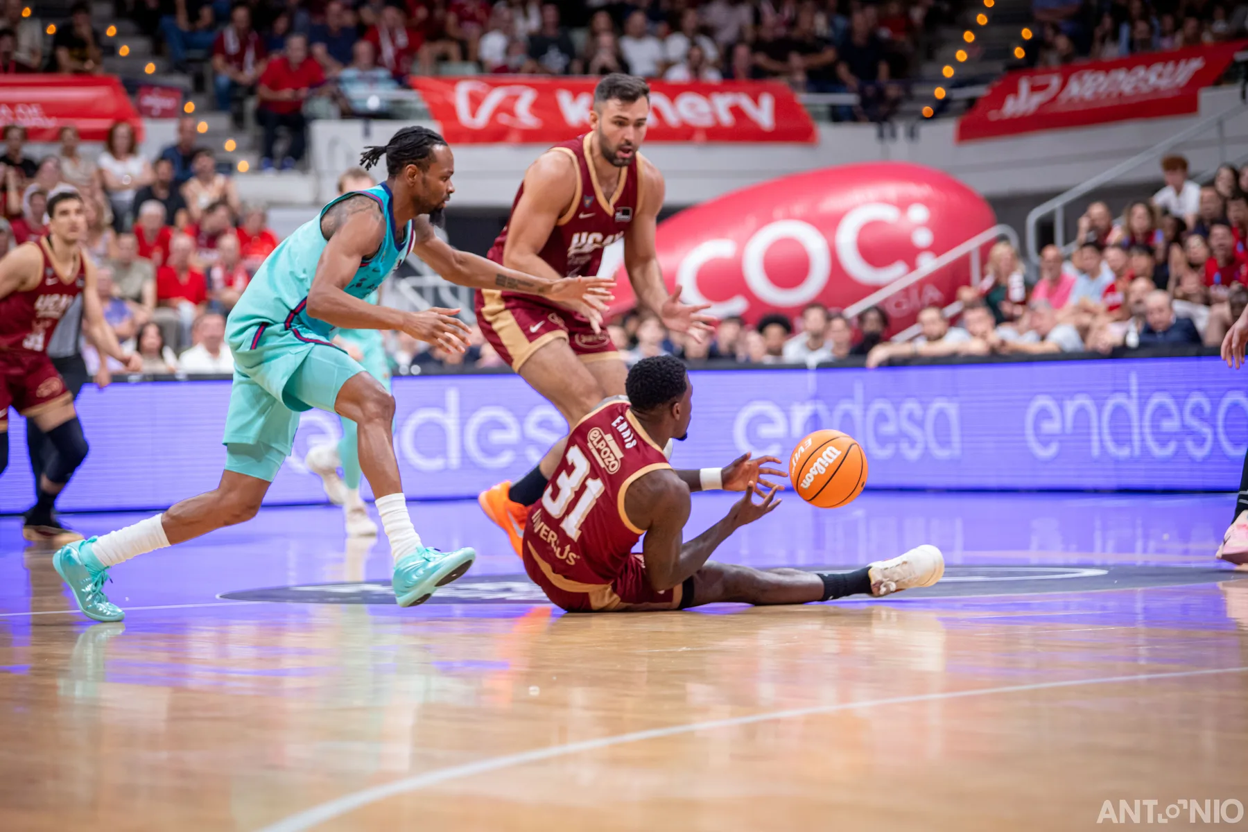 Fotografía 4 del partido UCAM Murcia - Barça.