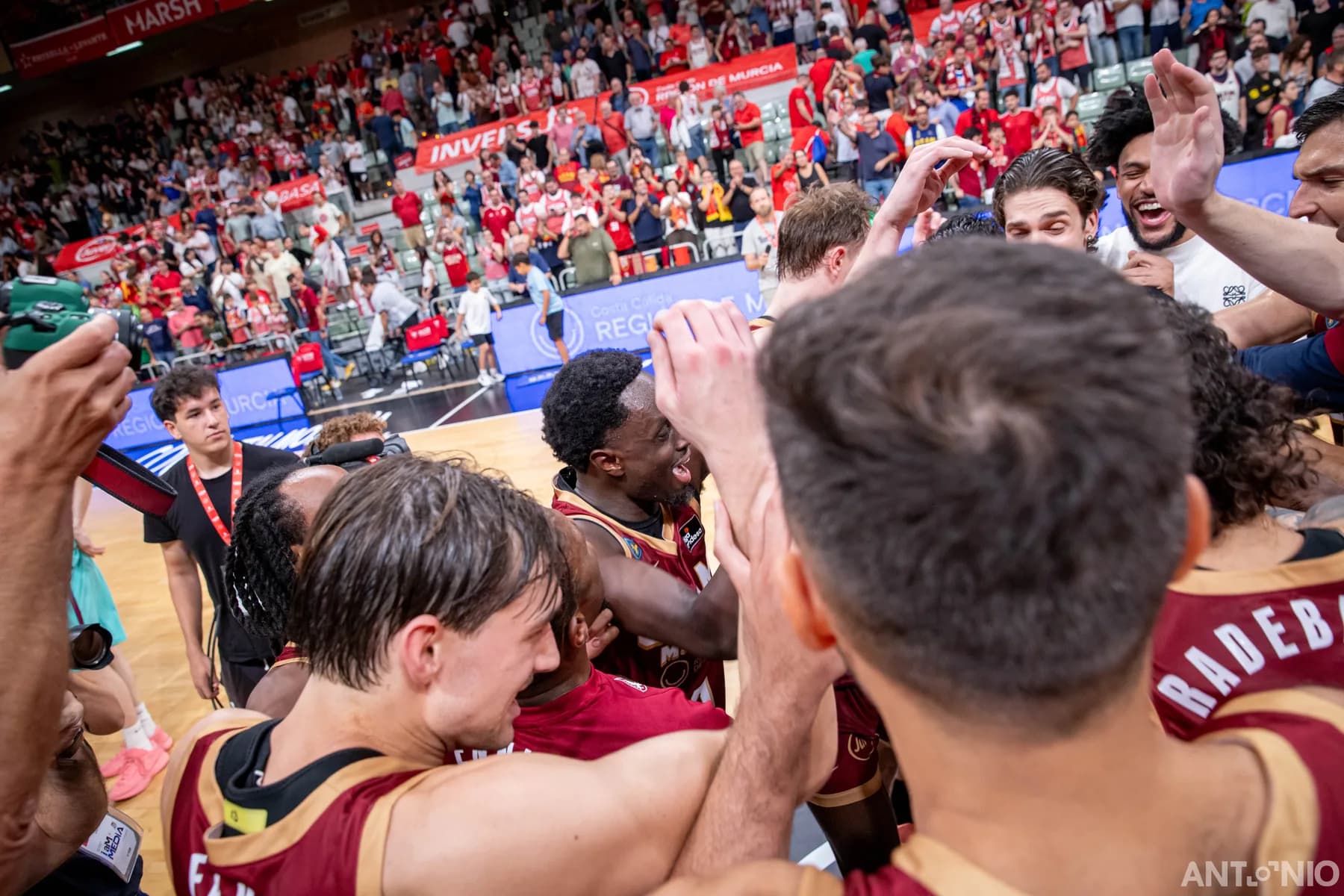 Fotografía 131 del partido UCAM Murcia - Barça.