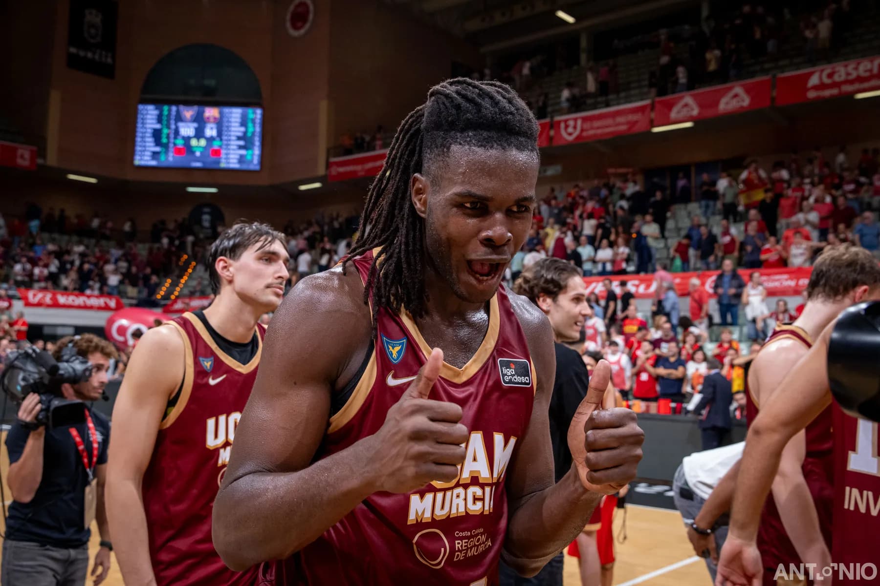 Fotografía 133 del partido UCAM Murcia - Barça.