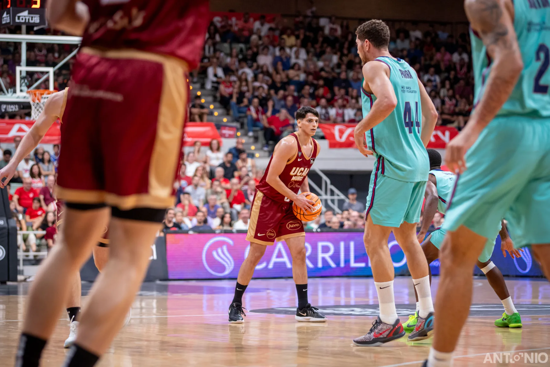 Fotografía 36 del partido UCAM Murcia - Barça.