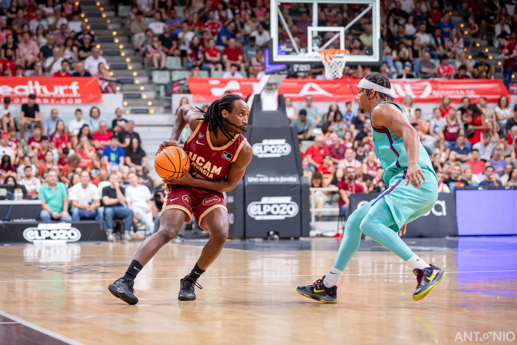 Fotografía 40 del partido UCAM Murcia - Barça.