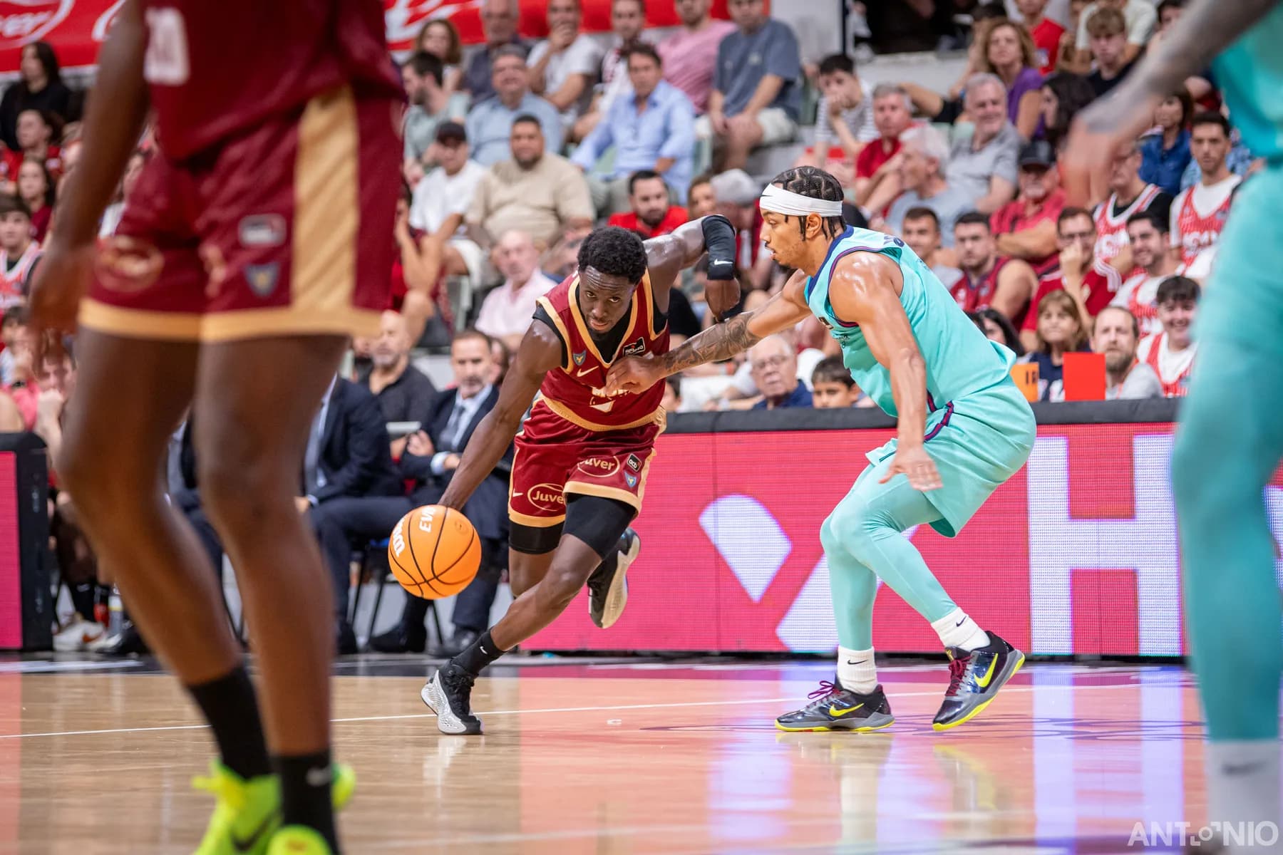 Fotografía 73 del partido UCAM Murcia - Barça.