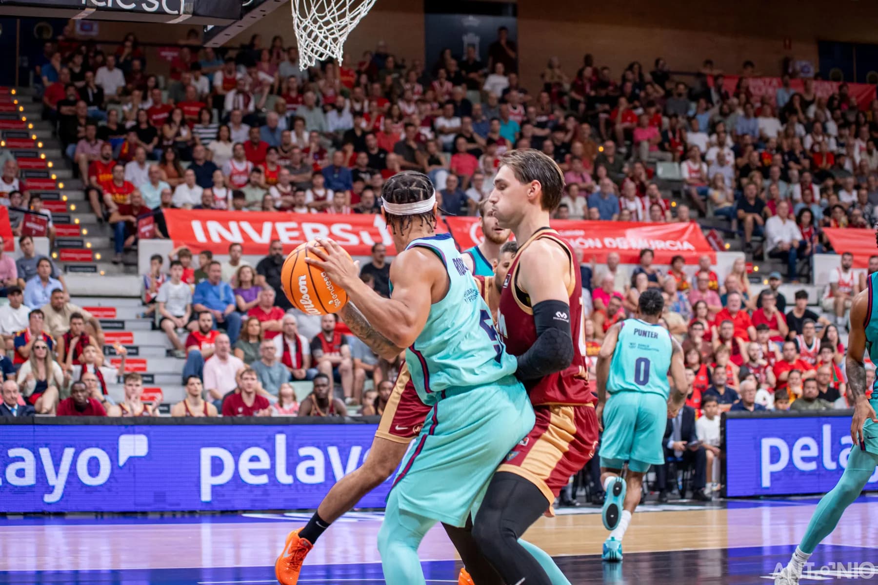 Fotografía 81 del partido UCAM Murcia - Barça.