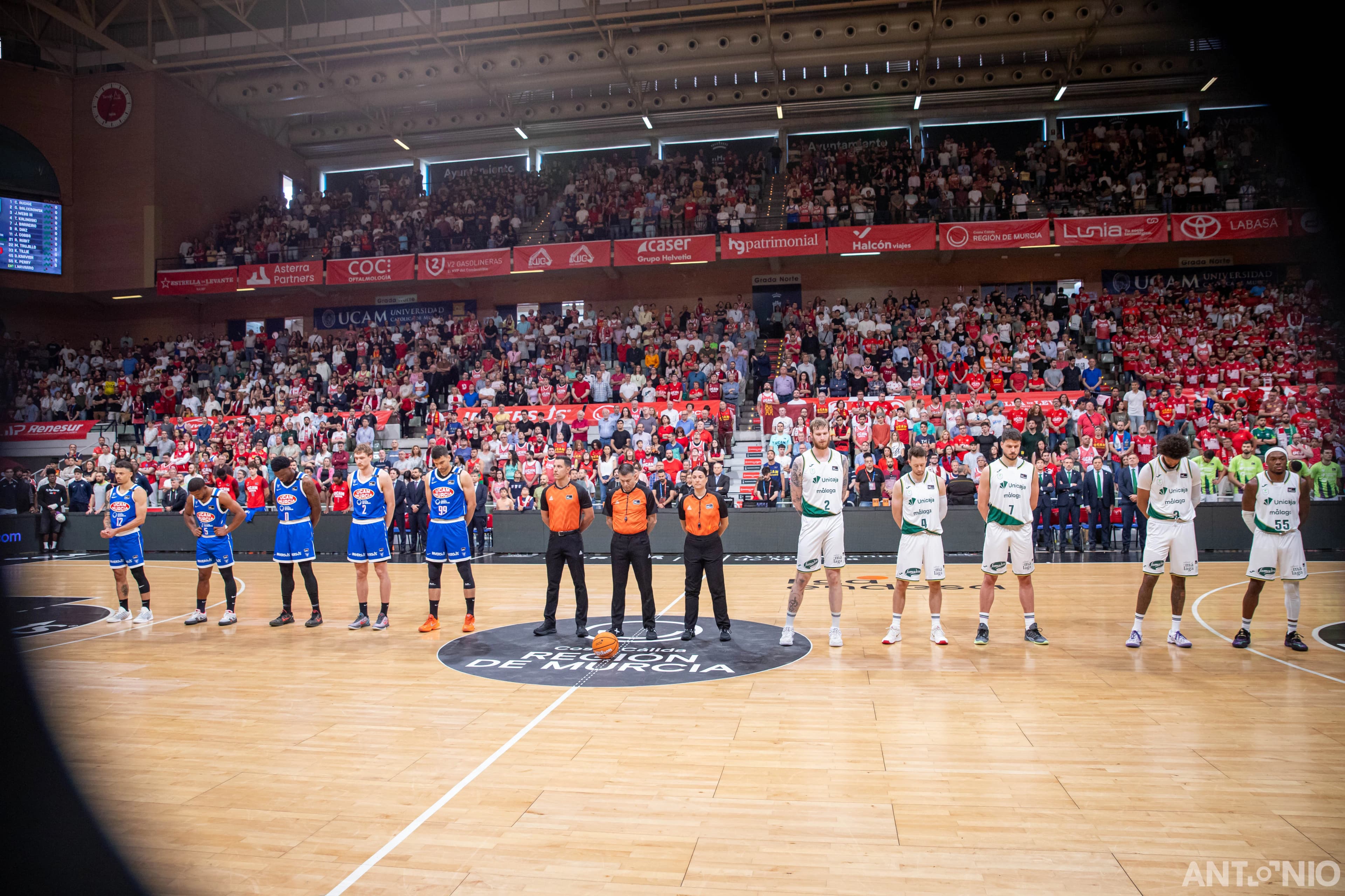 Fotografía 2 del partido UCAM Murcia - Unicaja Málaga.