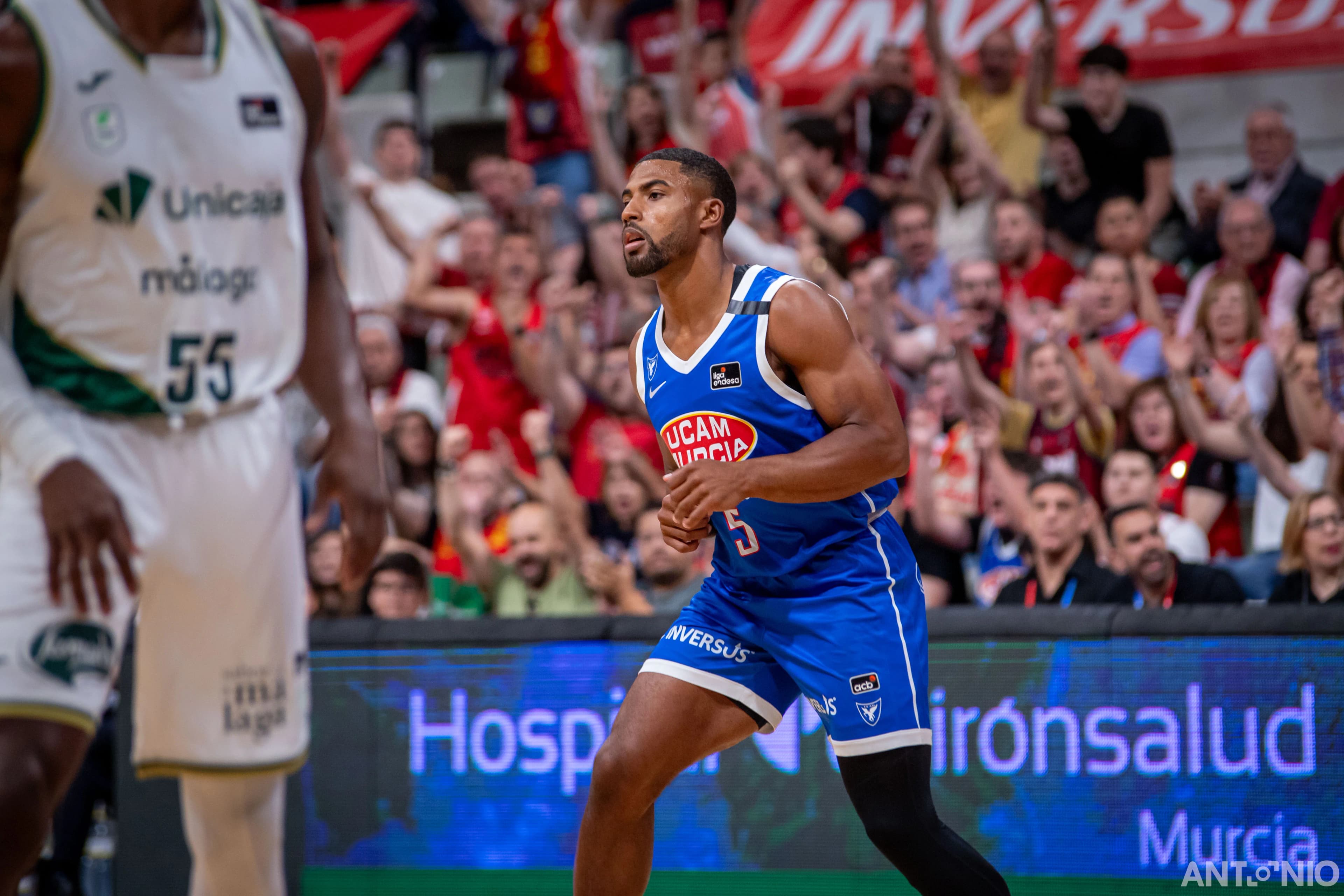 Fotografía 10 del partido UCAM Murcia - Unicaja Málaga.