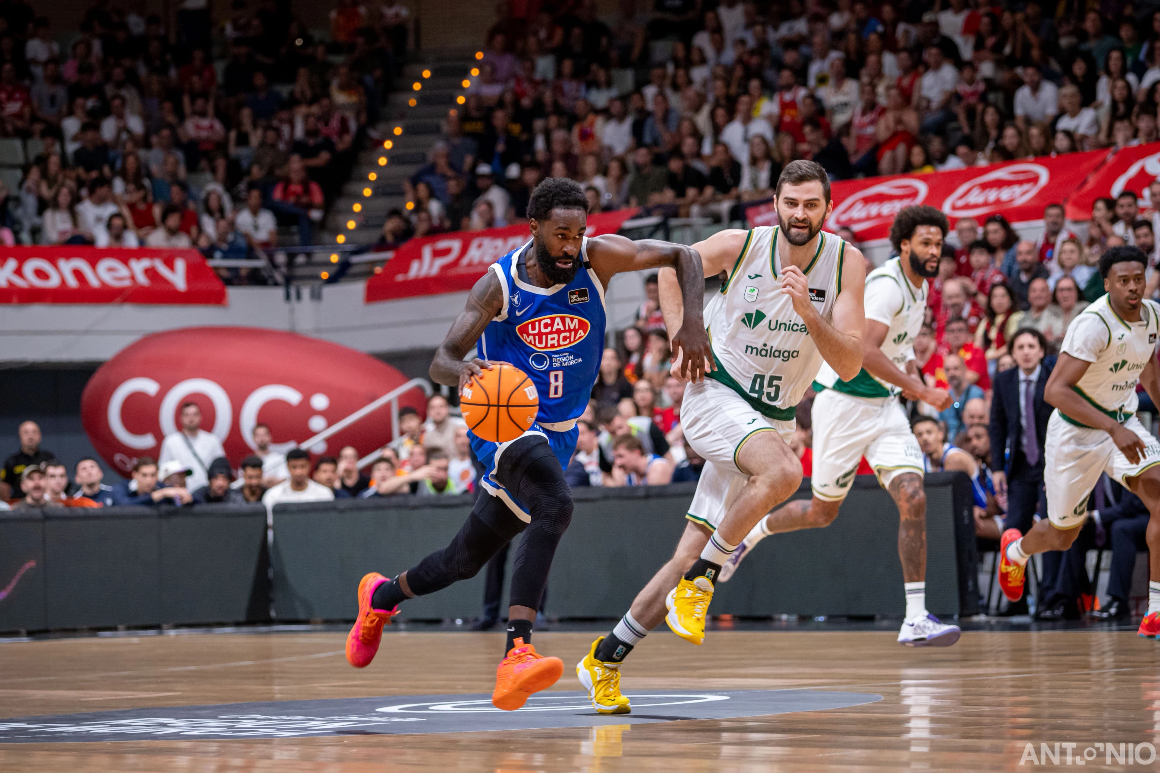 Fotografía 17 del partido UCAM Murcia - Unicaja Málaga.
