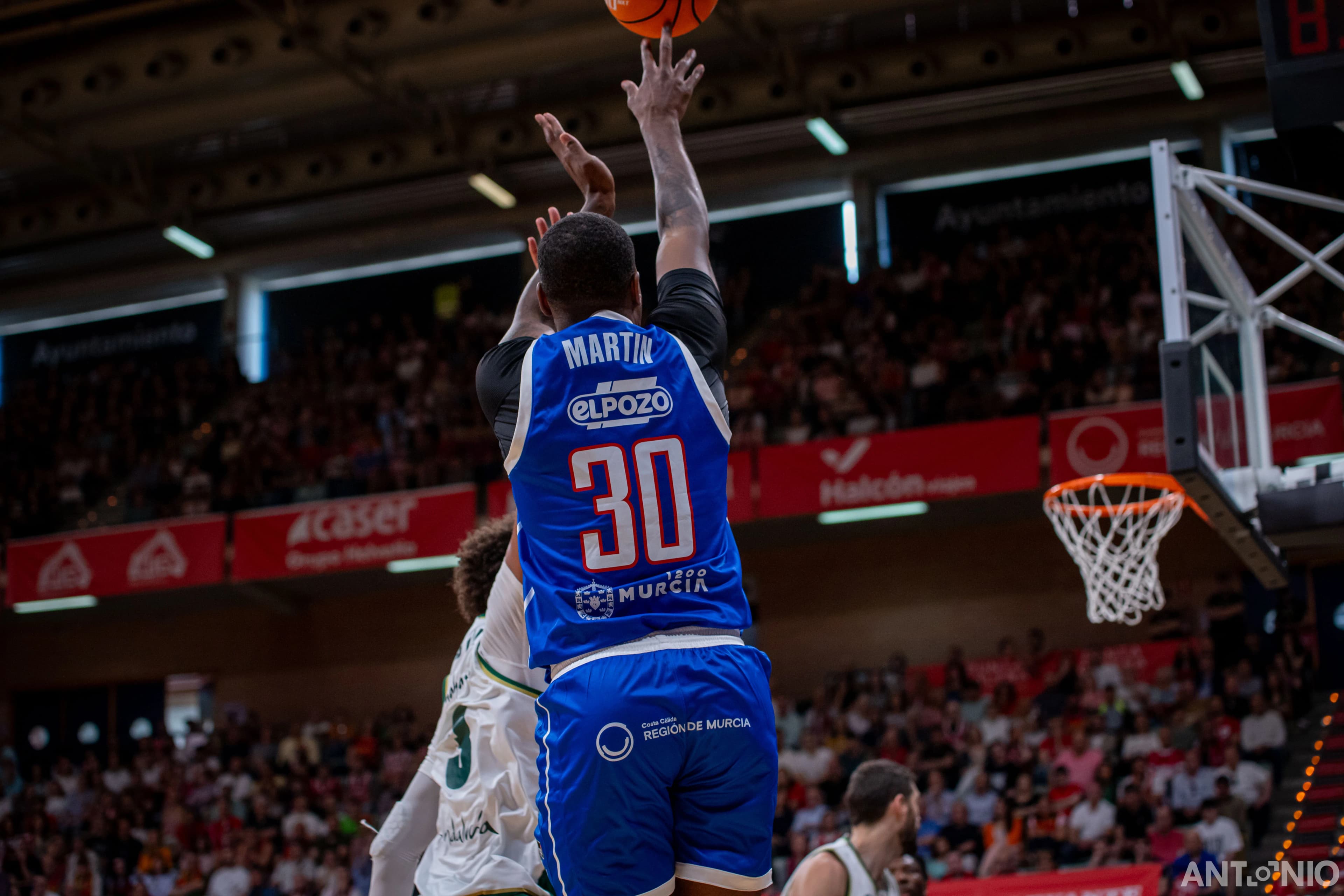 Fotografía 18 del partido UCAM Murcia - Unicaja Málaga.