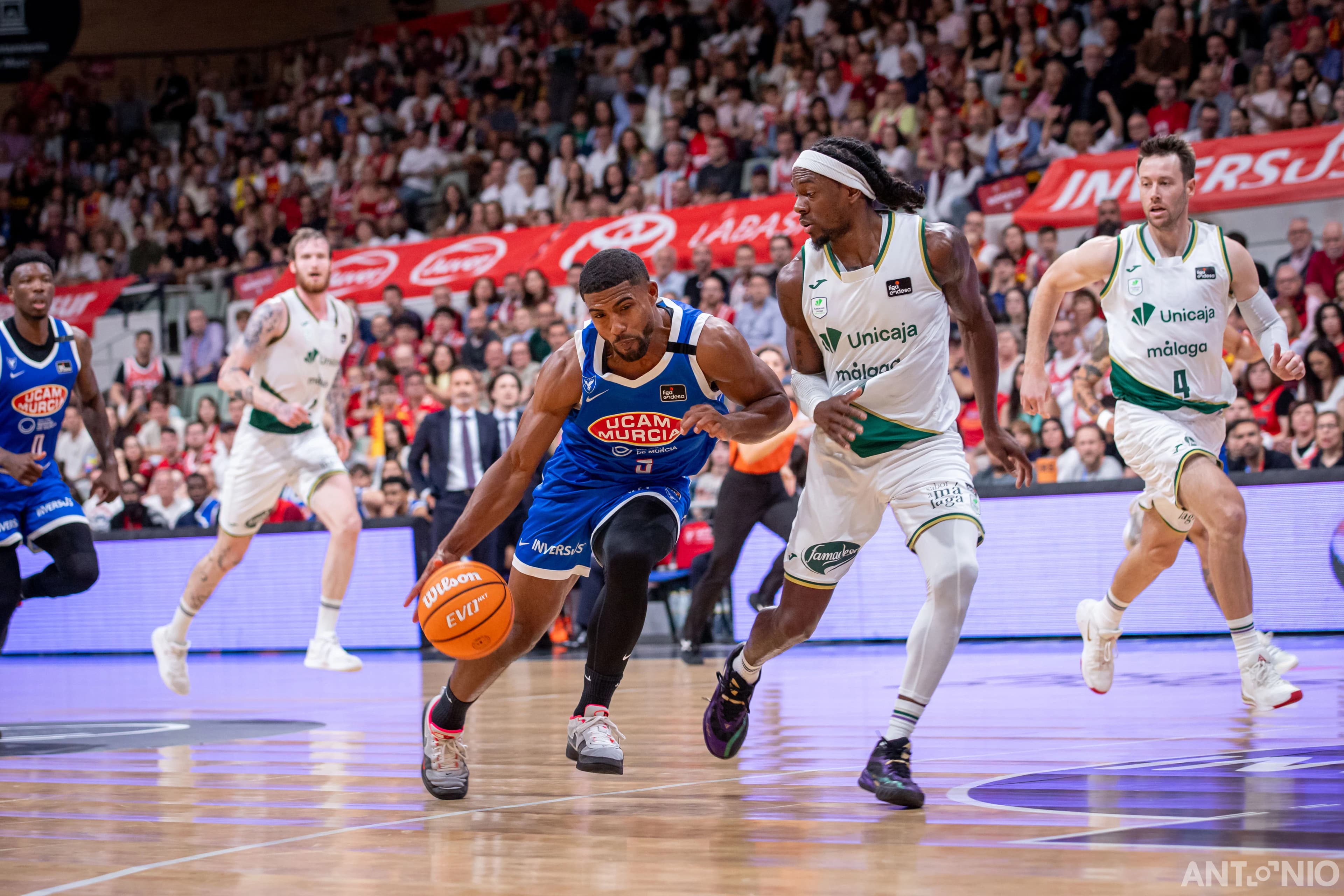 Fotografía 33 del partido UCAM Murcia - Unicaja Málaga.
