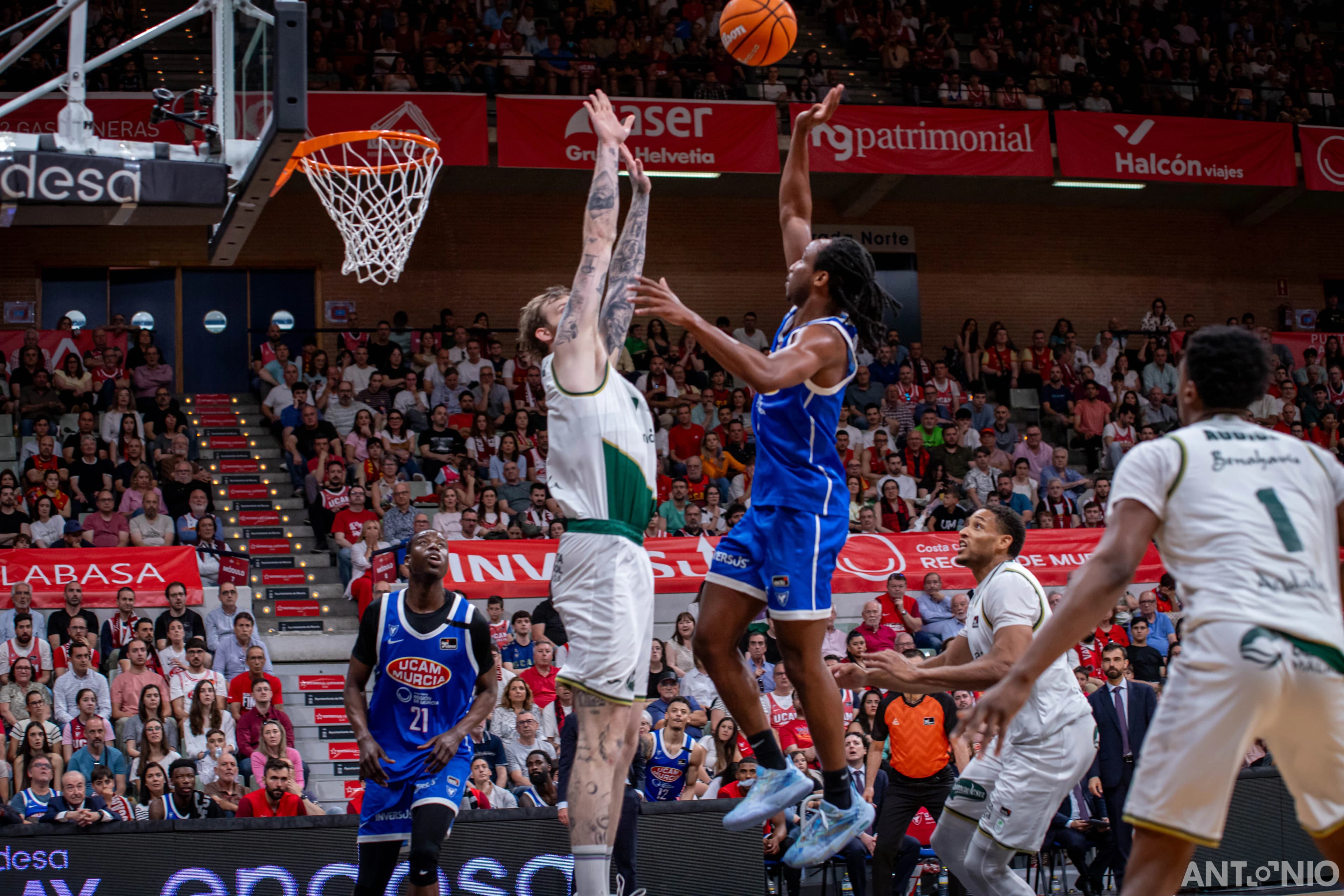 Fotografía 55 del partido UCAM Murcia - Unicaja Málaga.
